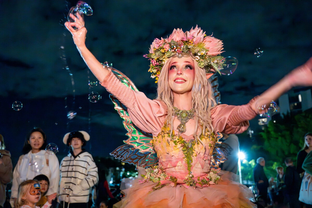 Bubble Fairy at Spring Solstice Twilight Market