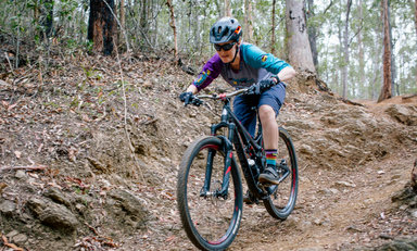 Mountain bike skills for women (intermediate)