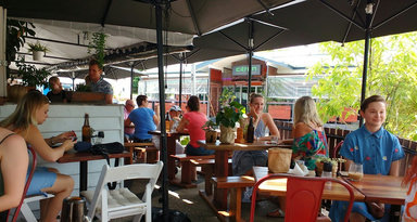 Alcove Cafe and Deli
