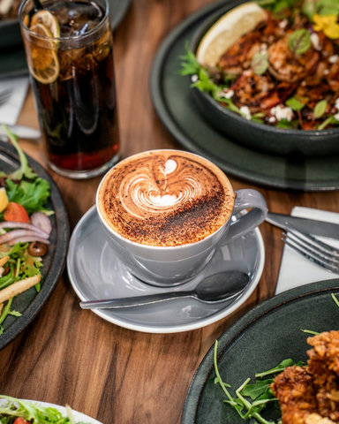 Andonis Cafe & Bar, Yeerongpilly