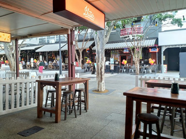 Blute's Bar
