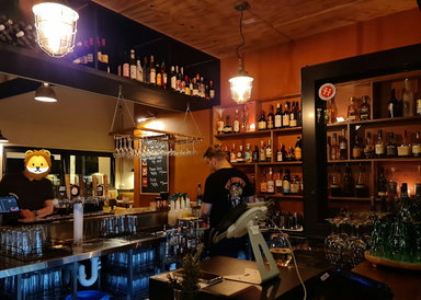 Clover Neighbourhood Bar
