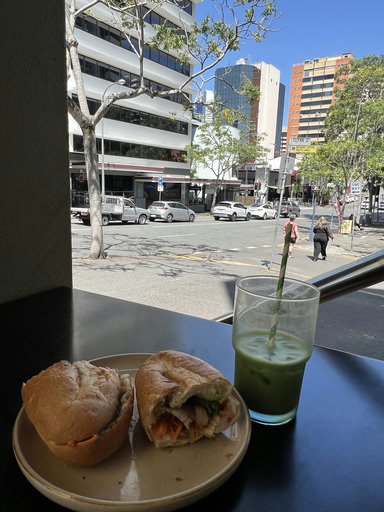 Dear You, Cafe
