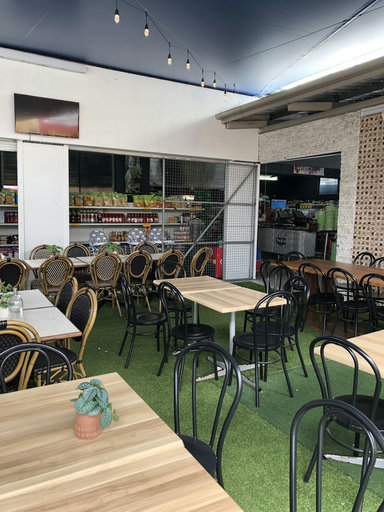 Dude's Dhaba - Indian Restaurant
