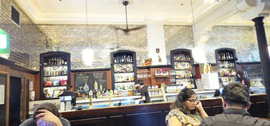 Fihelly's Bar