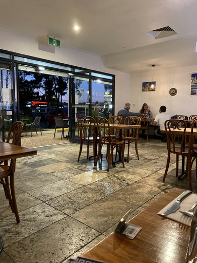 Icarus Greek Restaurant