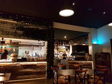 Kitchen8 Cafe