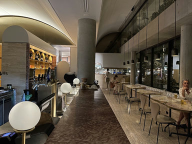 Lobby Bar