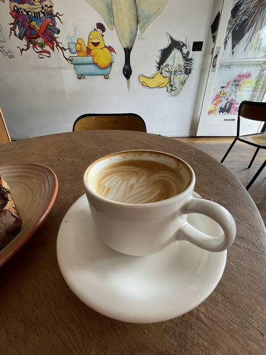 Lucky Duck Cafe and Bar