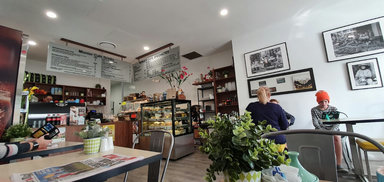 Monier Cafe