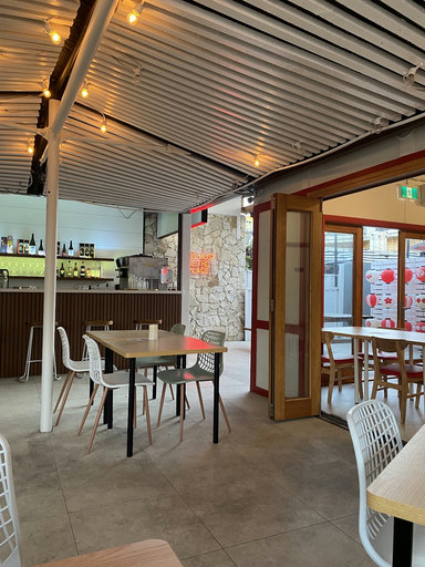 Nekoland Ramen & Bar