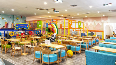 Pinwheel Island Kids Cafe