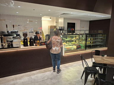 Precious Coffee Valley Metro