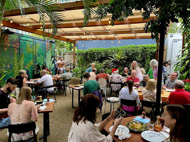 Sisco Cafe
