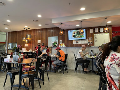 Sunshine Bar & Grill