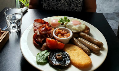 The Coffee Club Café - DFO Jindalee