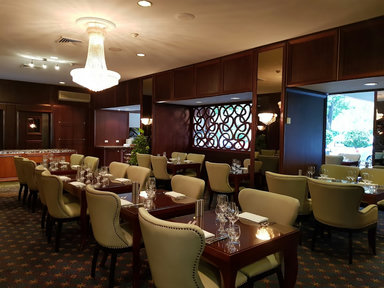 The Walnut Restaurant & Lounge Bar