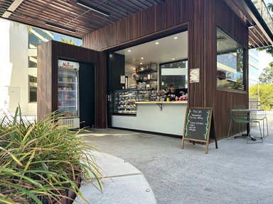 Vivo Cafe Garden Square
