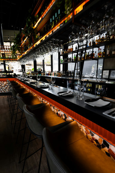 Zazu Dining & Bar